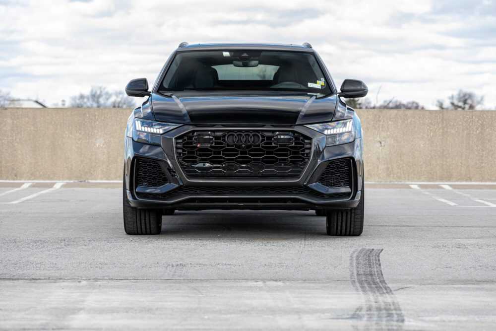 Audi RSQ8