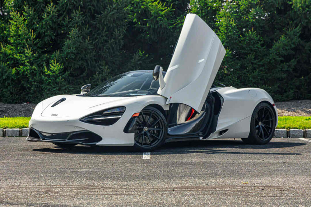 McLaren 720s White